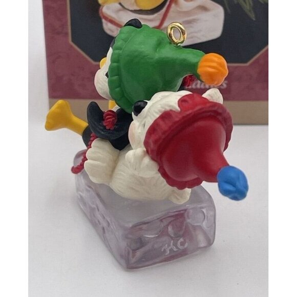 Hallmark Keepsake Ornament Sleddin Buddies Penguin & Bear Cub 1999 New Box - Picture 2 of 12